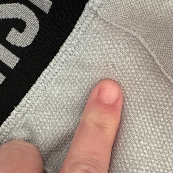 Gymshark Women’s Gray Leggings - Picture 8 of 9